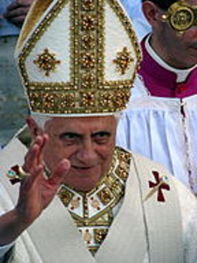 papež Benedikt XVI.